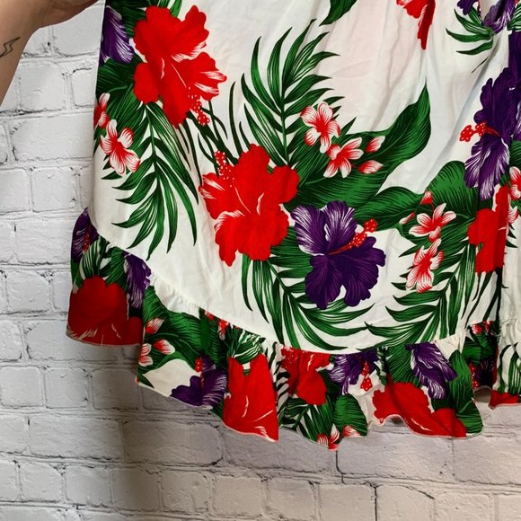 Aloha Fashion White Floral Tank Size 8 - Picture 2 of 4